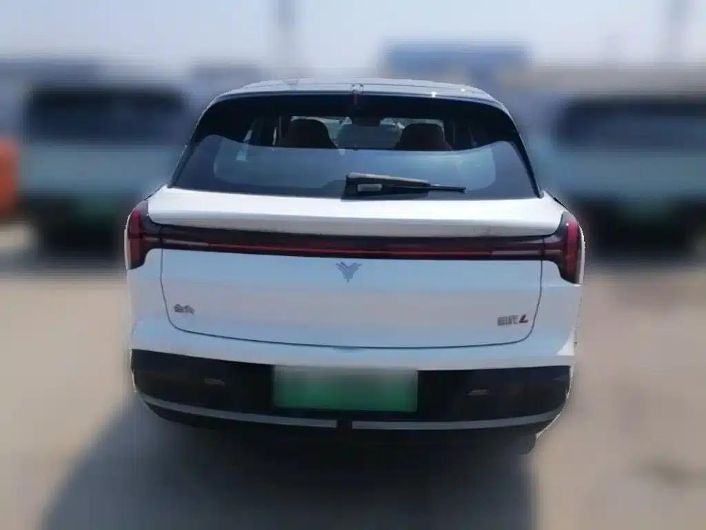 Nezha L 2024 Range Extender 310 Flash Charge Red Edition — миниатюра 10