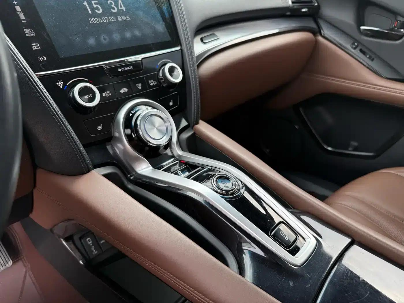 Acura CDX 2016 1.5T 2WD Premium Edition — миниатюра 14