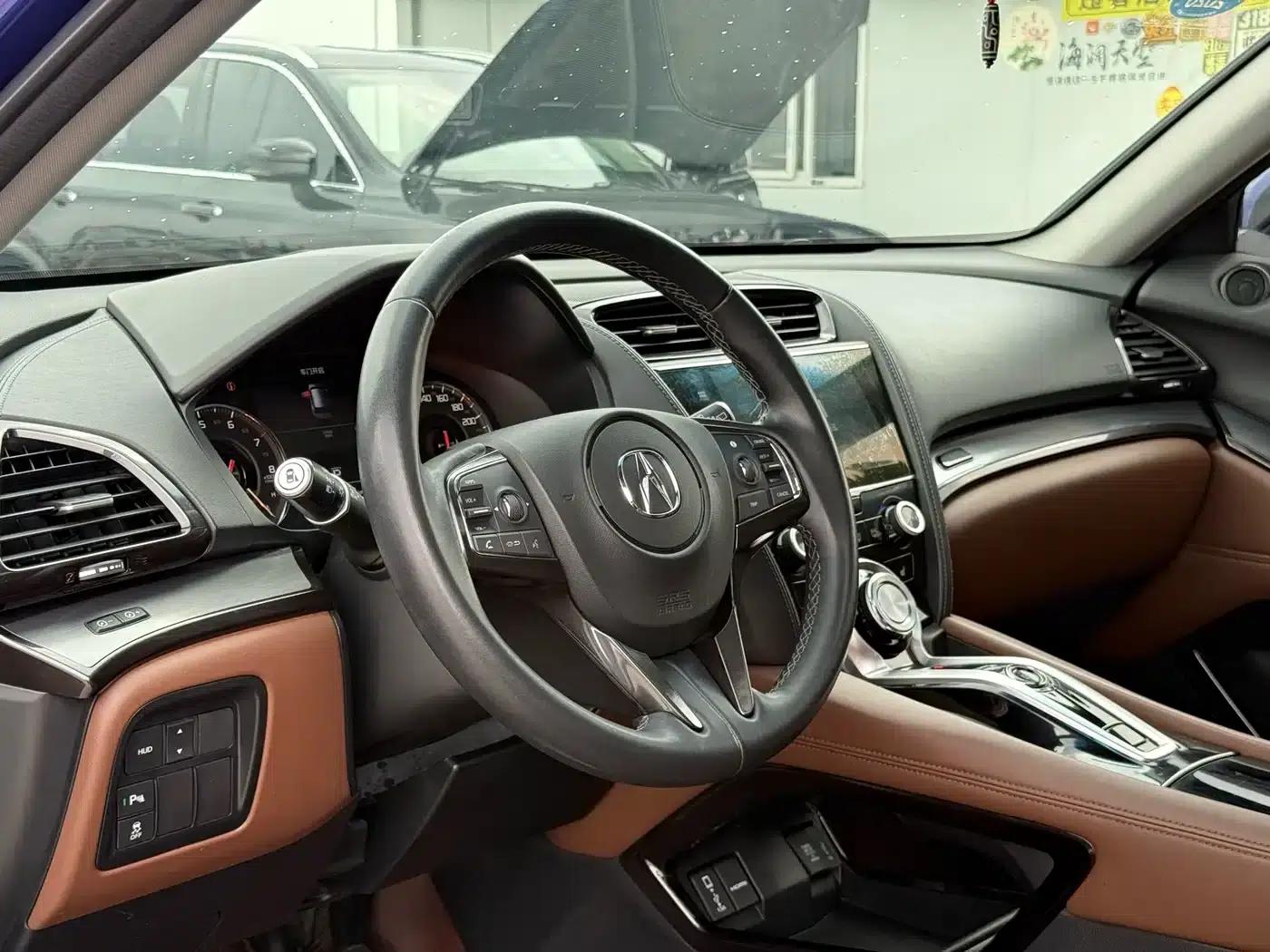 Acura CDX 2016 1.5T 2WD Premium Edition — миниатюра 7