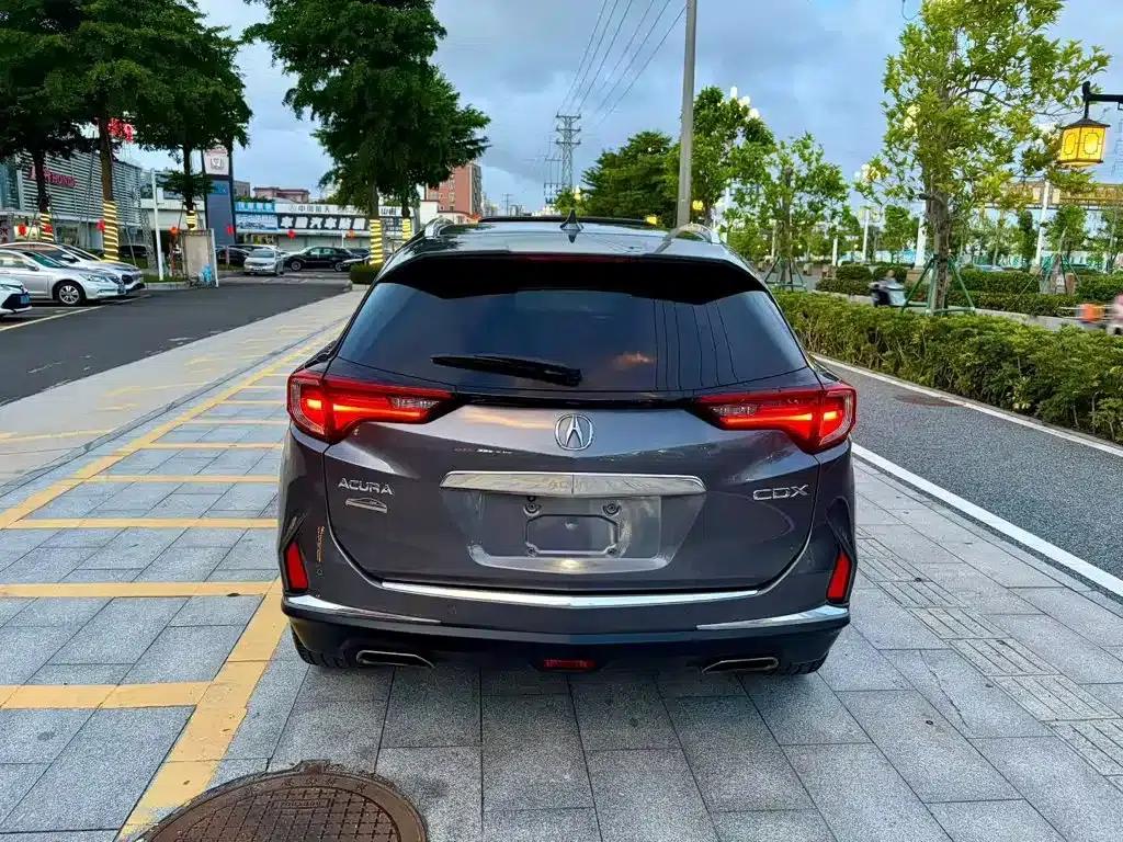Acura CDX 2016 1.5T 2WD Premium Edition — миниатюра 5