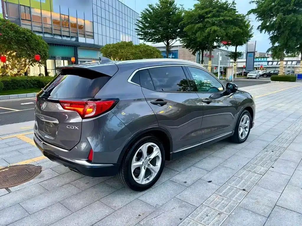 Acura CDX 2016 1.5T 2WD Premium Edition — миниатюра 6