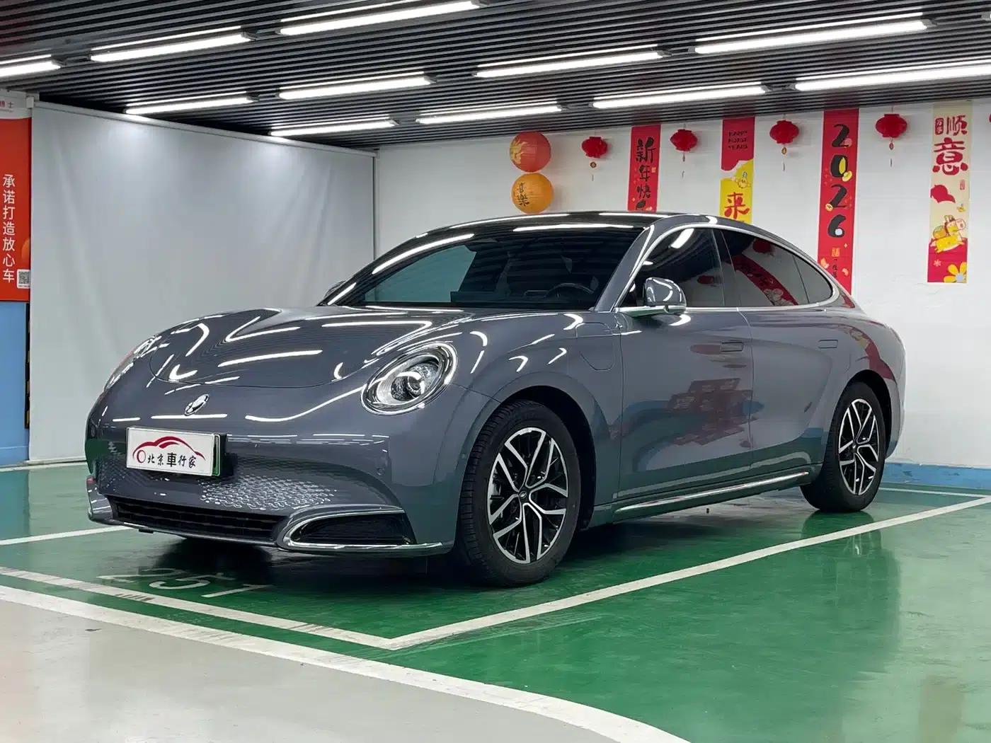 ORA Lightning Cat 2022 555km Premium Edition — миниатюра 1
