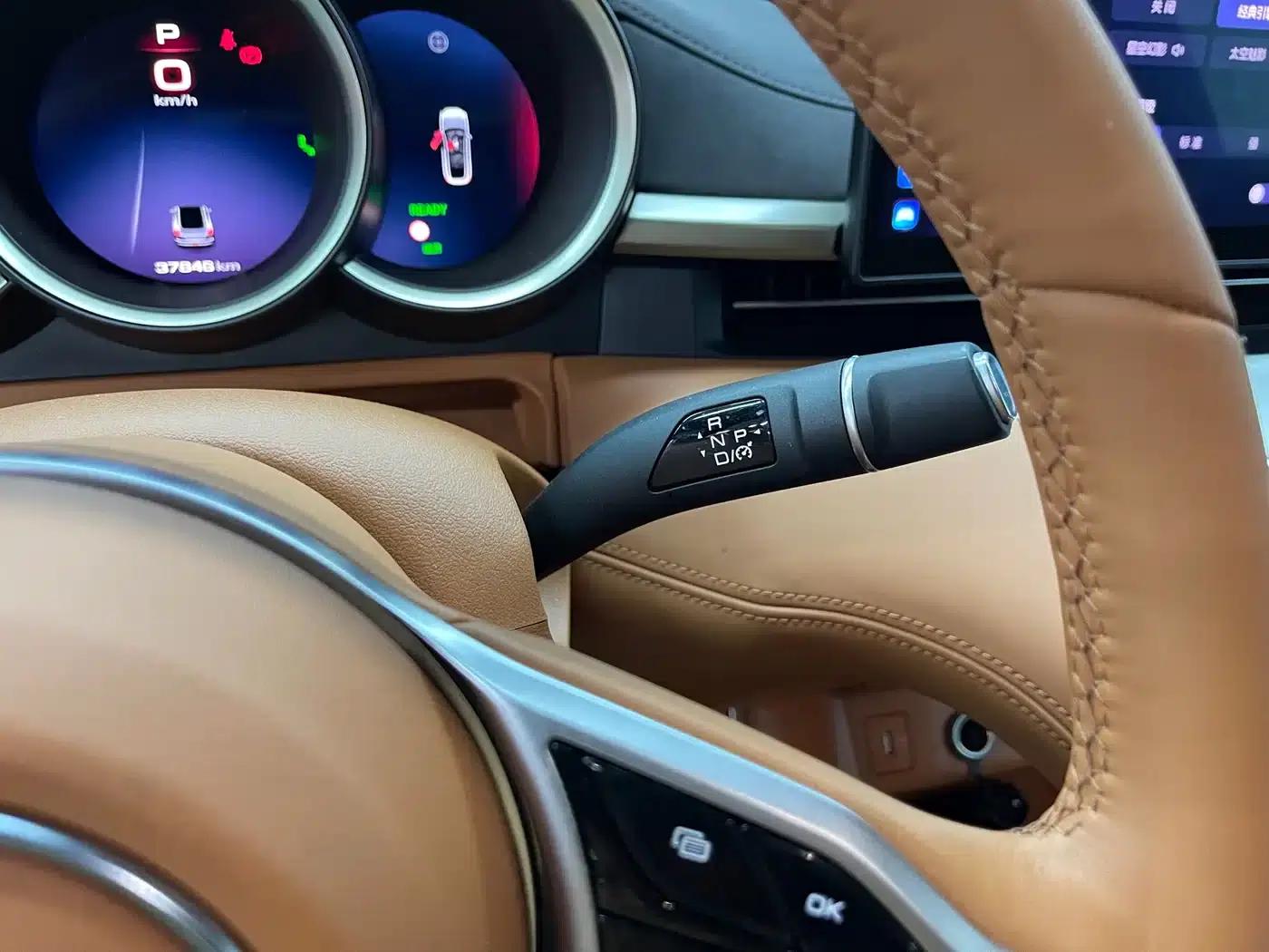 ORA Lightning Cat 2022 555km Premium Edition — миниатюра 15