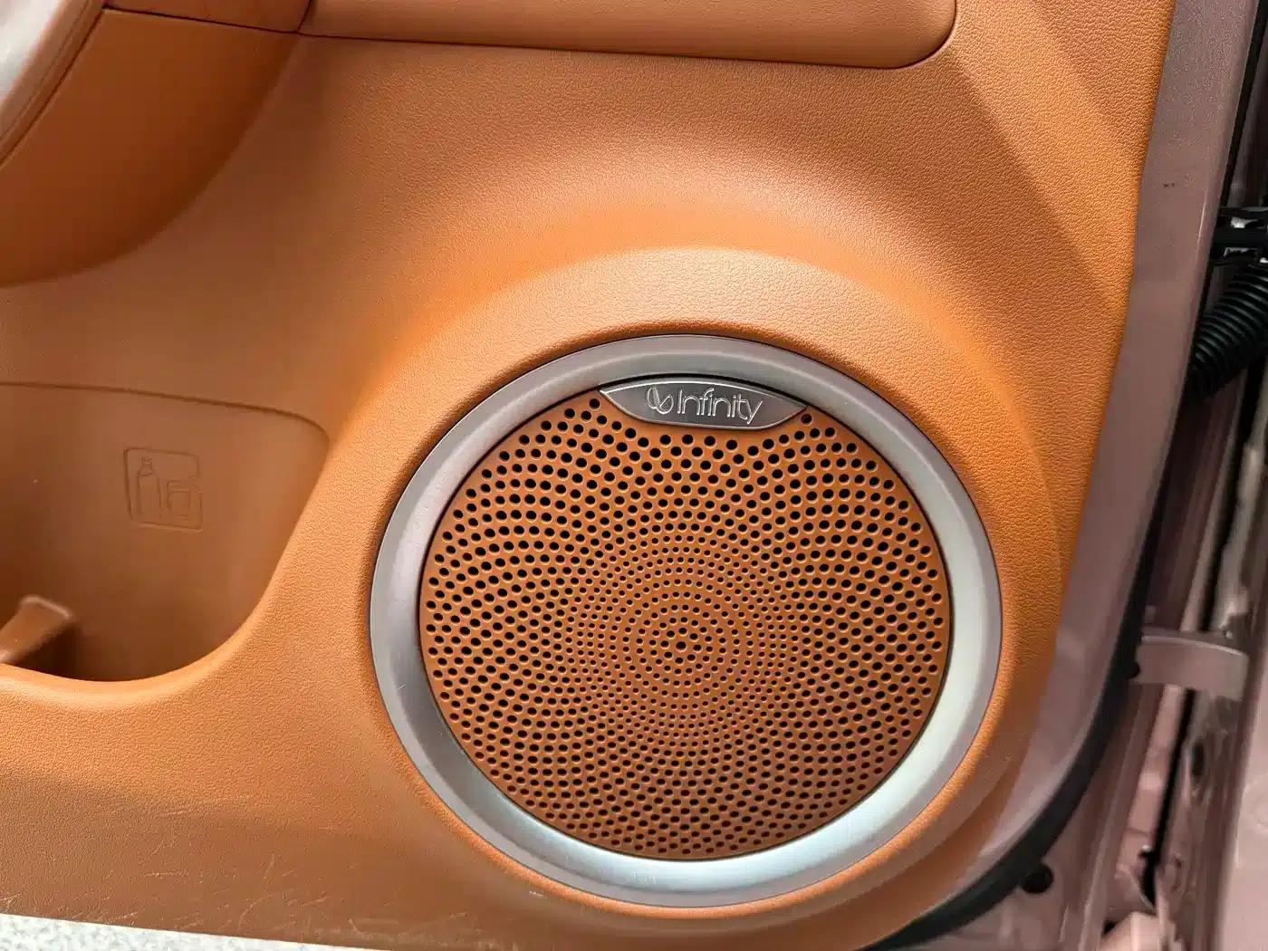 ORA Lightning Cat 2022 555km Premium Edition — миниатюра 14