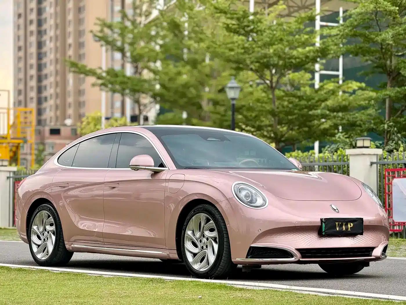 ORA Lightning Cat 2022 555km Premium Edition — миниатюра 3