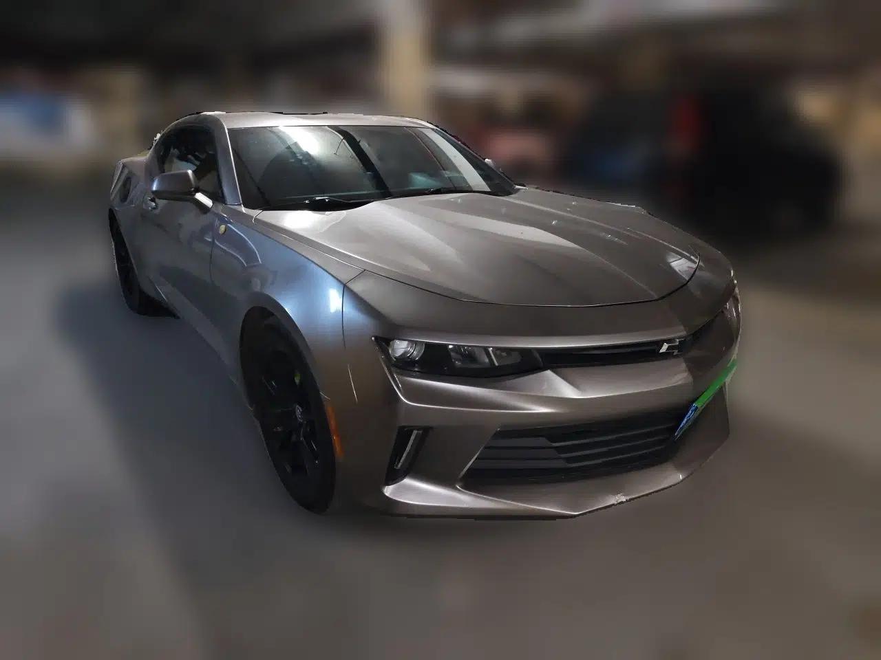 Chevrolet Camaro 2017 2.0T RS — миниатюра 3