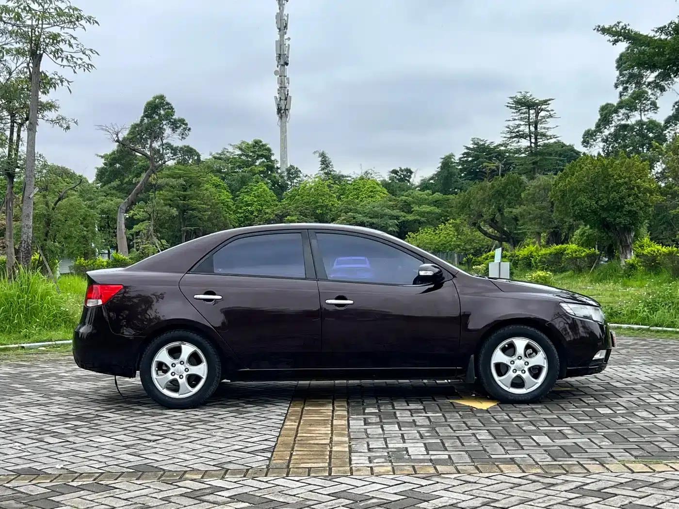 2009 Forte 1.6L AT Premium — миниатюра 4