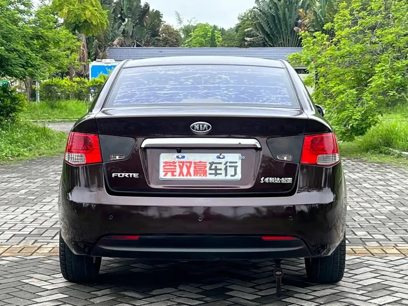 2009 Forte 1.6L AT Premium — миниатюра 6