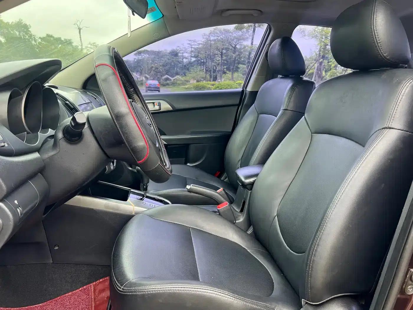 2009 Forte 1.6L AT Premium — миниатюра 10