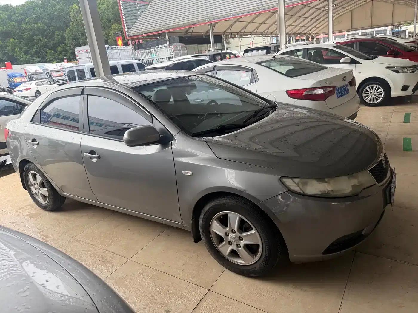 2009 Forte 1.6L AT GLS — миниатюра 4