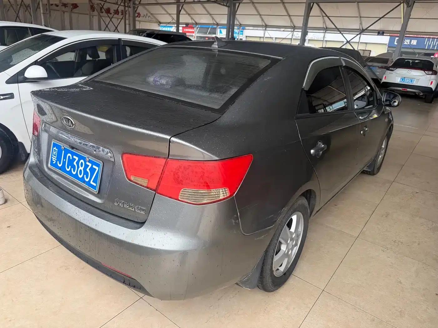 2009 Forte 1.6L AT GLS — миниатюра 8