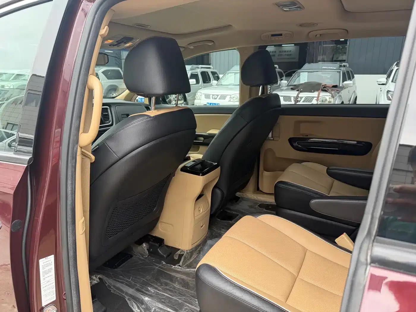 Carnival Imported 2015 2.2T Luxury Edition (National IV Emission Standard) — миниатюра 5