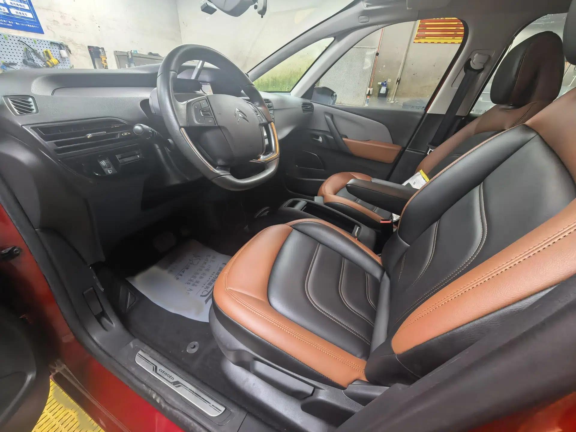 Citroen C4 Picasso 2015 1.6T Fashion Model 5 Seats — миниатюра 15