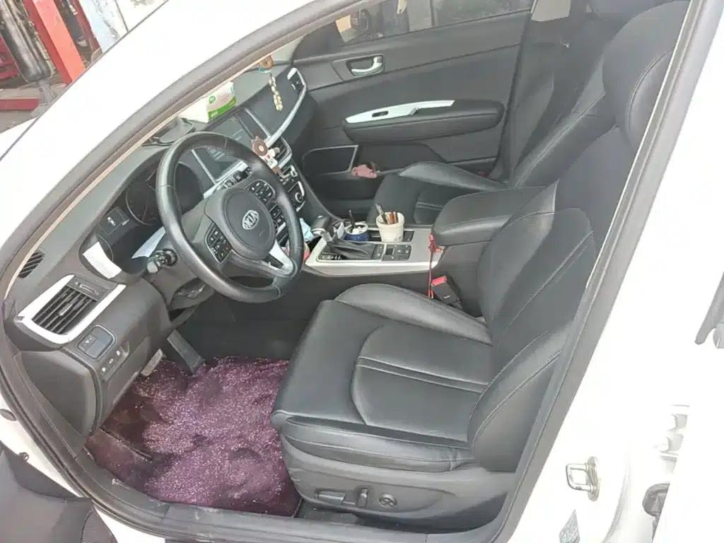 Kia K5 PHEV 2018 2.0L Premium Edition — миниатюра 15