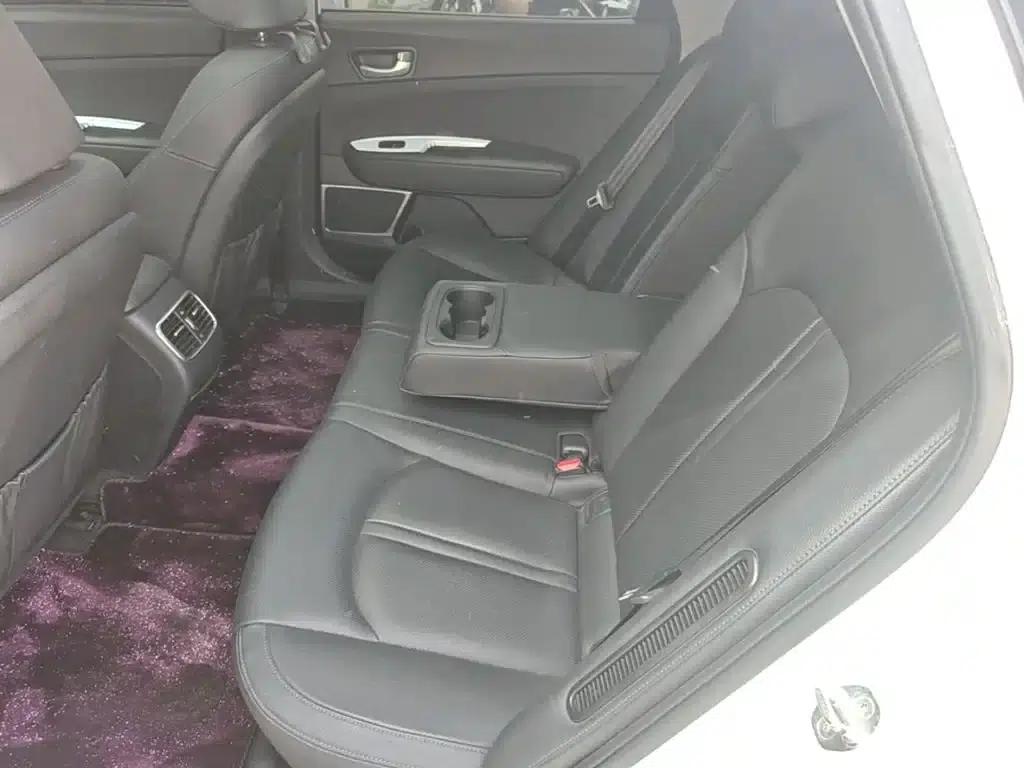 Kia K5 PHEV 2018 2.0L Premium Edition — миниатюра 17