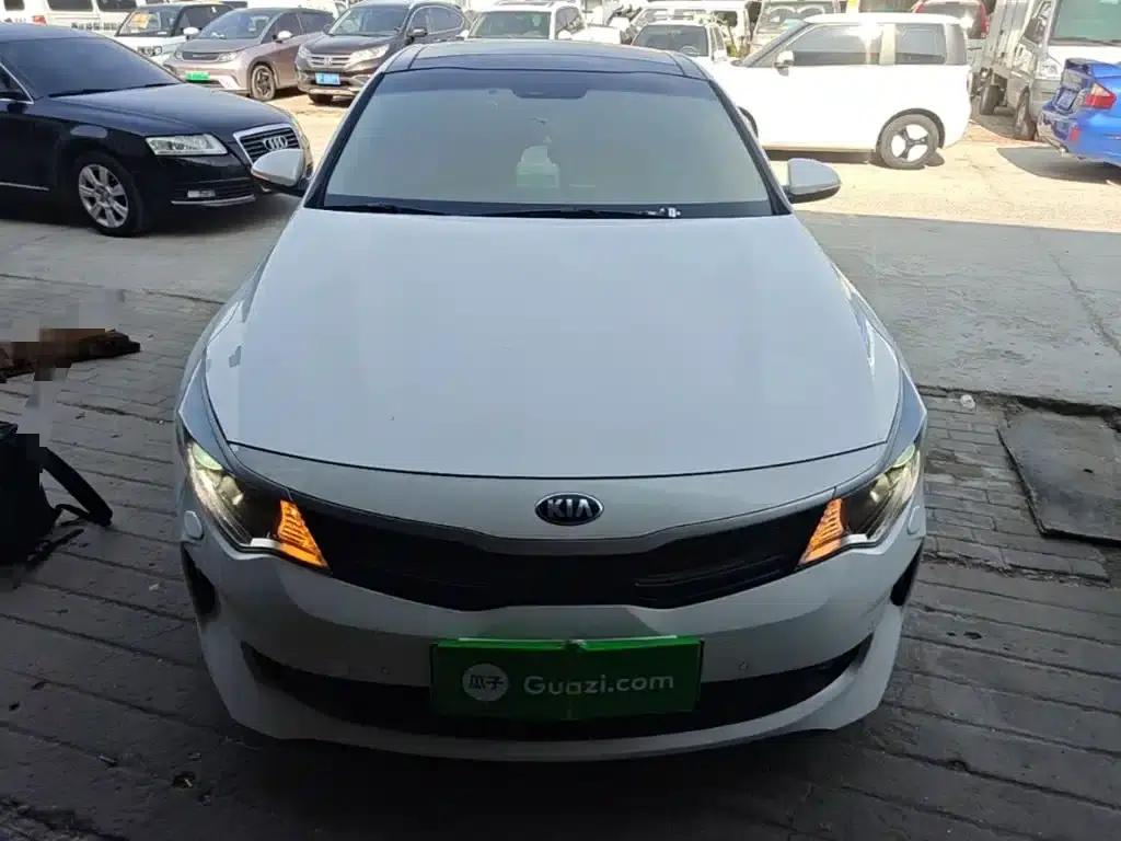 Kia K5 PHEV 2018 2.0L Premium Edition — миниатюра 3