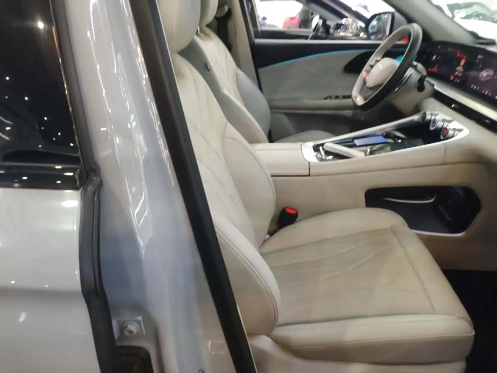 EXEED Stellar 2023 400T Four-Wheel Drive Luxury Edition — миниатюра 19