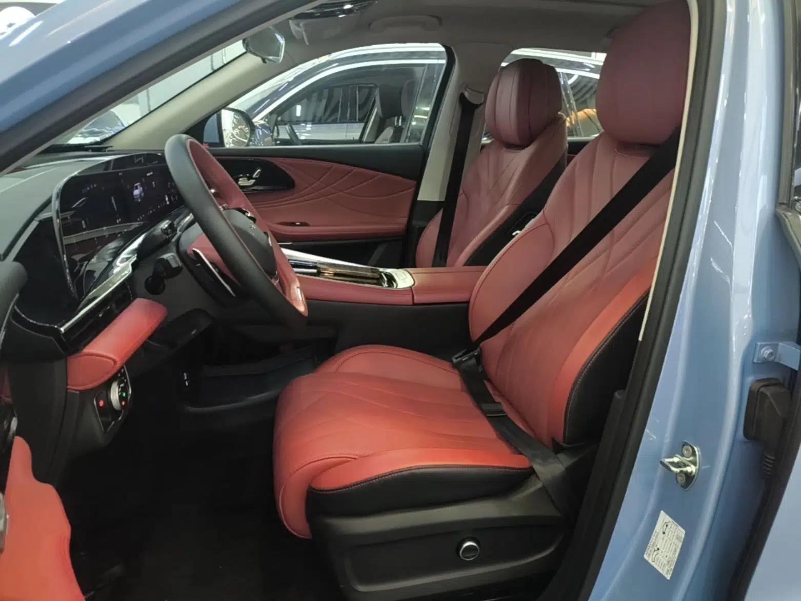 EXEED Stellar 2023 400T Two-Wheel Drive Comfort Edition — миниатюра 17