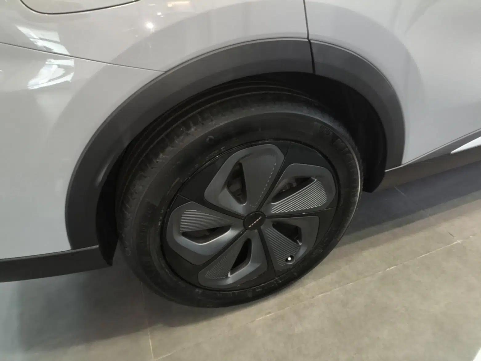 EXEED Stellar 2023 400T Four-Wheel Drive Deluxe Edition — миниатюра 11