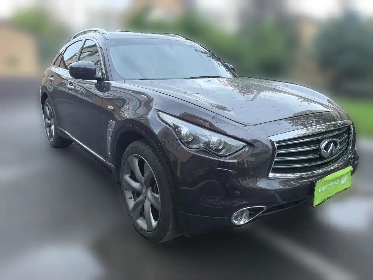 Infiniti QX70 2013 3.7L Supreme Edition — миниатюра 3