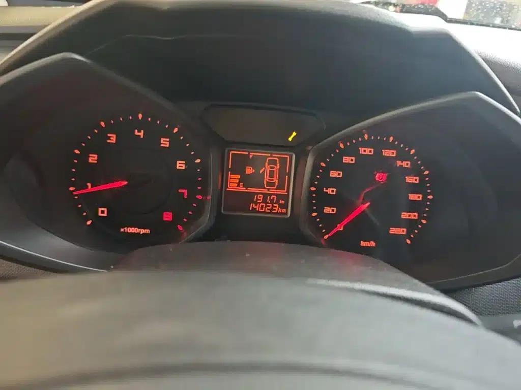 Fengyun 2 2016 1.5L Manual Value Edition — миниатюра 12