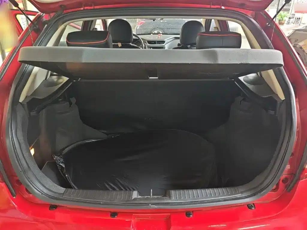 Fengyun 2 2016 1.5L Manual Value Edition — миниатюра 19