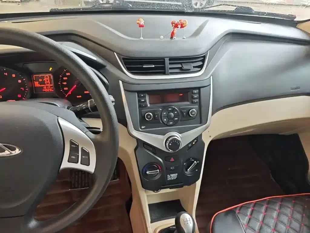 Fengyun 2 2016 1.5L Manual Value Edition — миниатюра 10