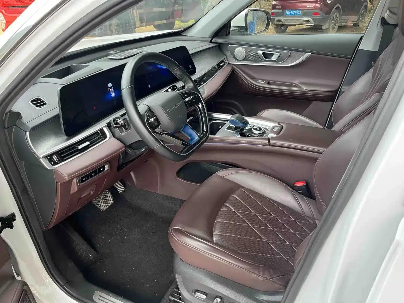 Chery Tiggo 8 PRO PHEV 2023 1.5T Premium Edition — миниатюра 4