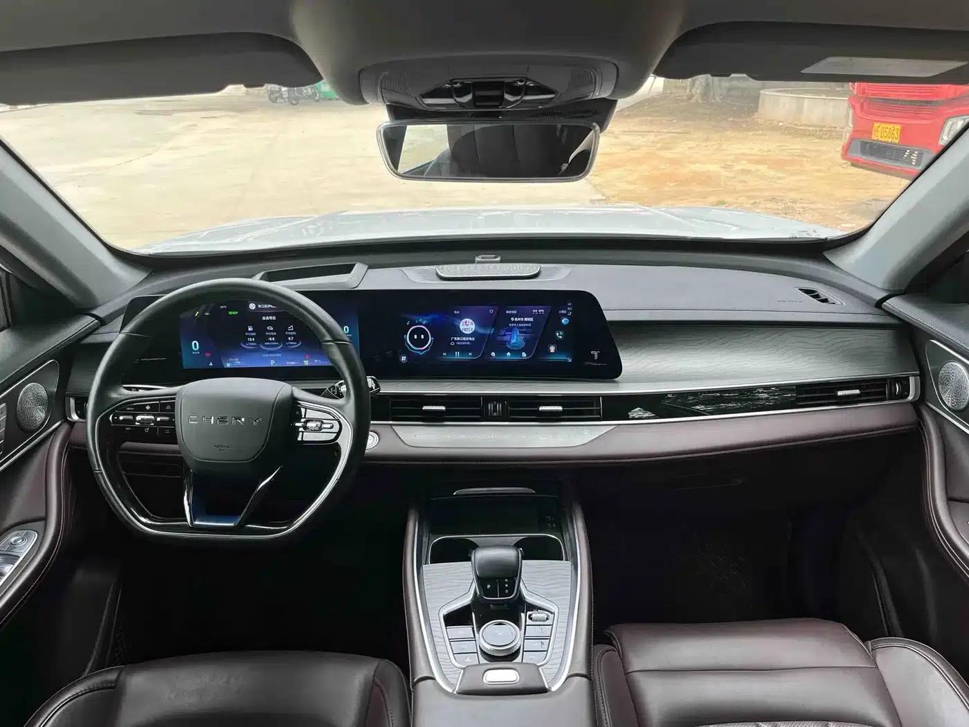 Chery Tiggo 8 PRO PHEV 2023 1.5T Premium Edition — миниатюра 5