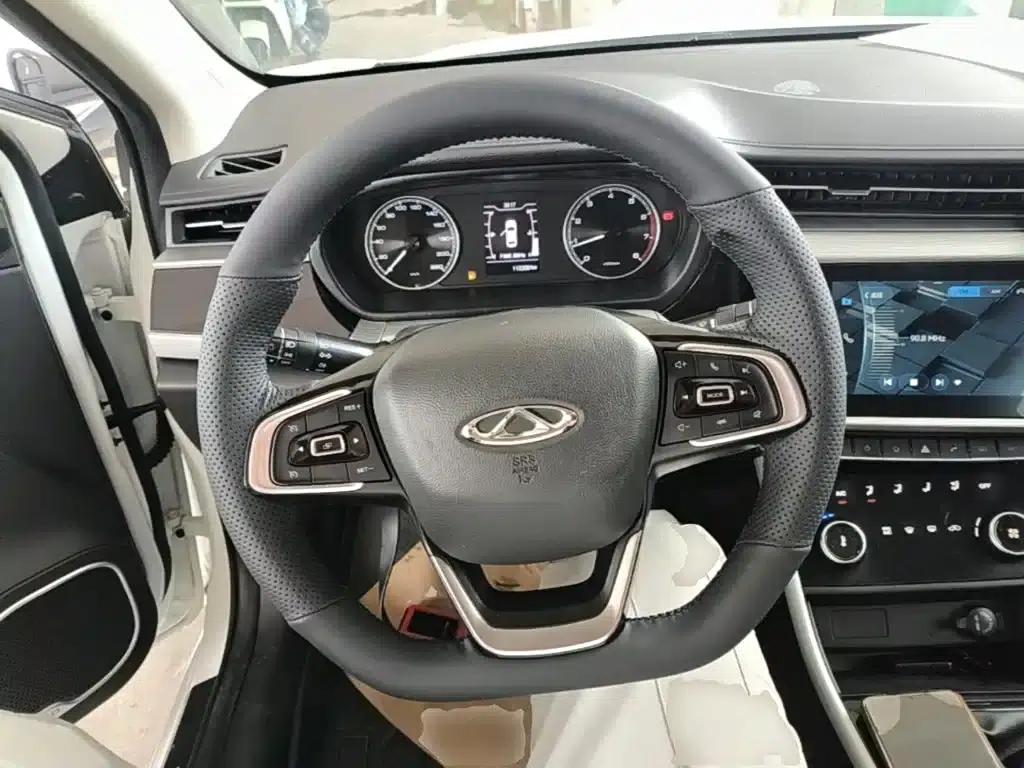 Chery Arrizo GX 2019 Champion Edition 1.5L Manual Fashion Model — миниатюра 11