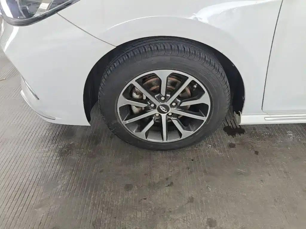 Chery Arrizo GX 2019 Champion Edition 1.5L Manual Fashion Model — миниатюра 23