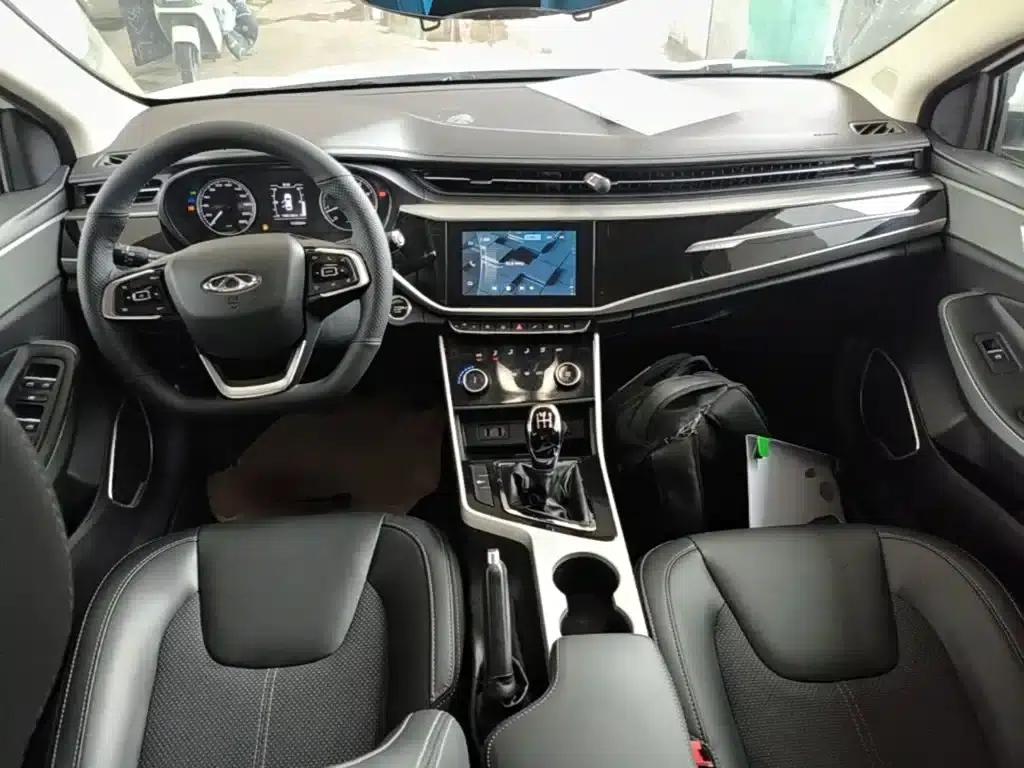 Chery Arrizo GX 2019 Champion Edition 1.5L Manual Fashion Model — миниатюра 10
