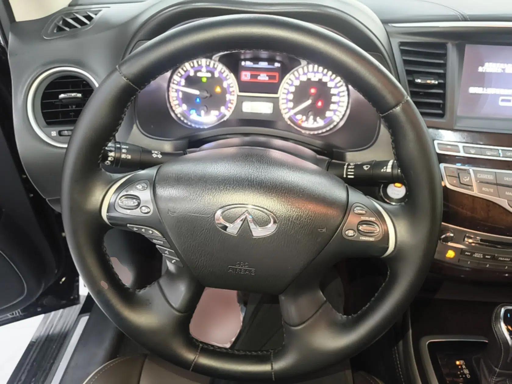 Infiniti QX60 2018 2.5 S/C Hybrid Two-Wheel-Drive Champion Family Edition — миниатюра 18
