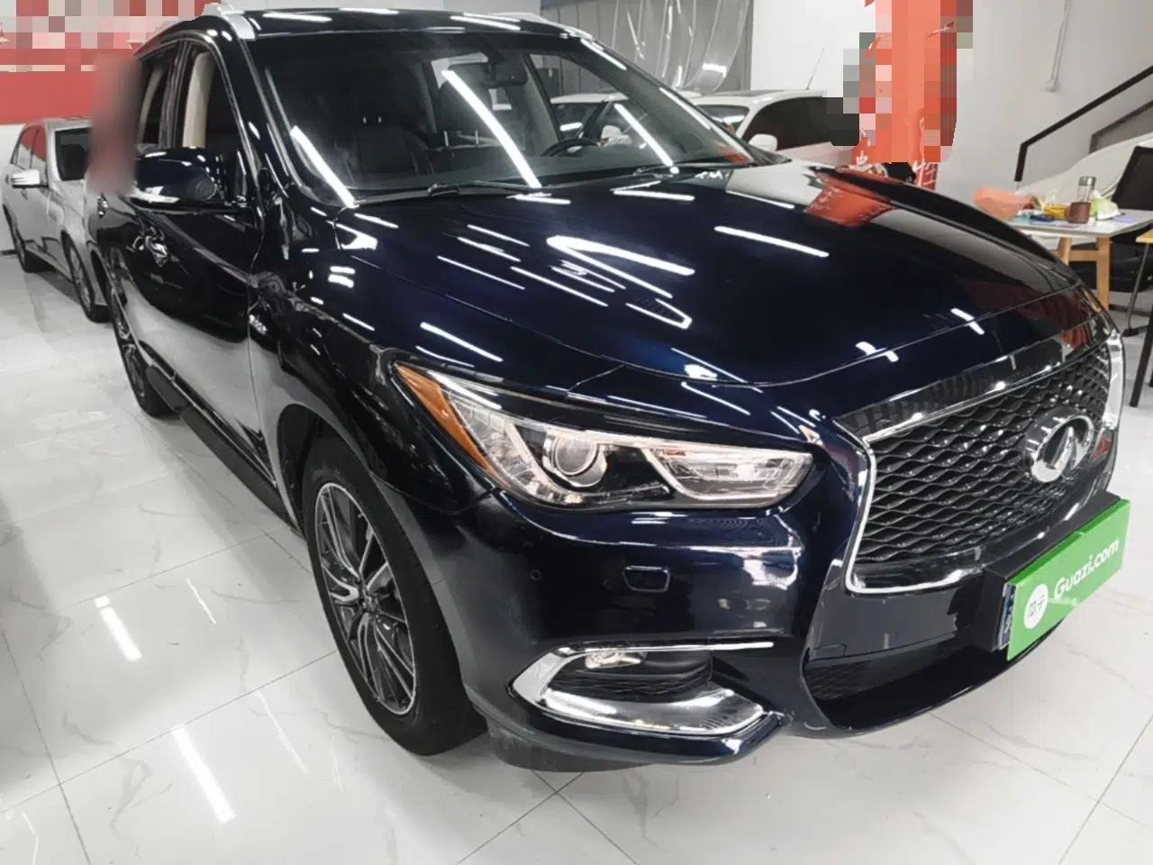 Infiniti QX60 2018 2.5 S/C Hybrid Two-Wheel-Drive Champion Family Edition — миниатюра 3