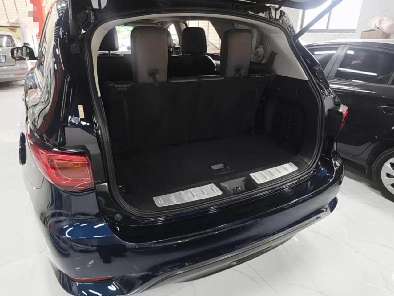 Infiniti QX60 2018 2.5 S/C Hybrid Two-Wheel-Drive Champion Family Edition — миниатюра 27