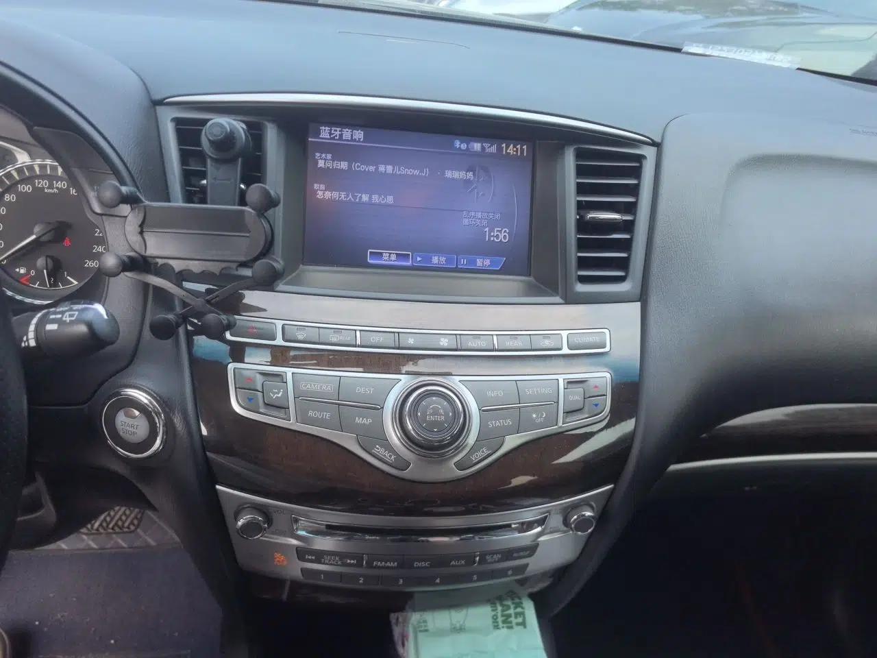 Infiniti QX60 2014 2.5 S/C Hybrid Two-Wheel Drive Excellence Edition — миниатюра 13