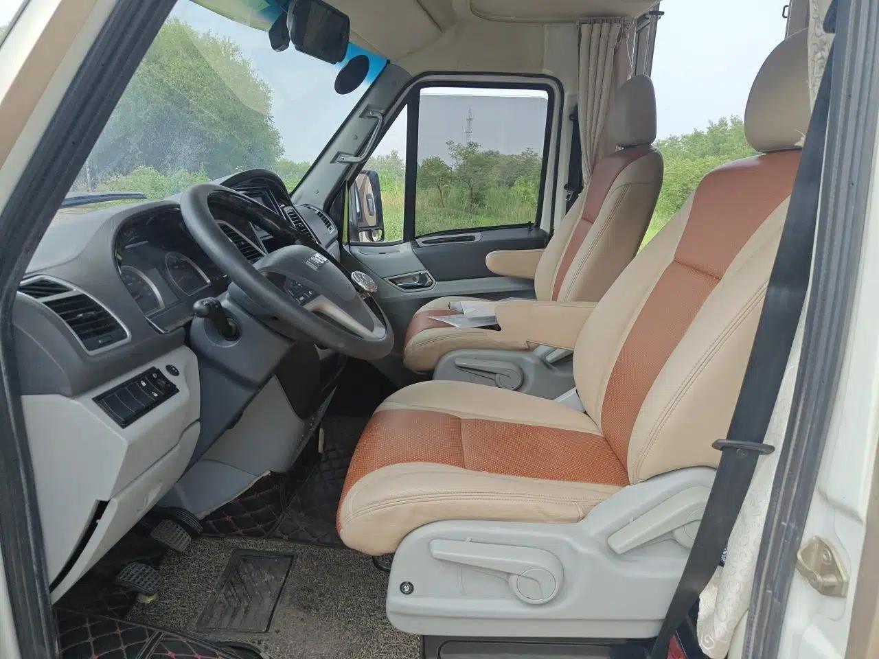 Iveco Power Daily 2017 Karenbinwei Compact Dedicated Passenger Van, 3.0L Manual, 4 Seats — миниатюра 15