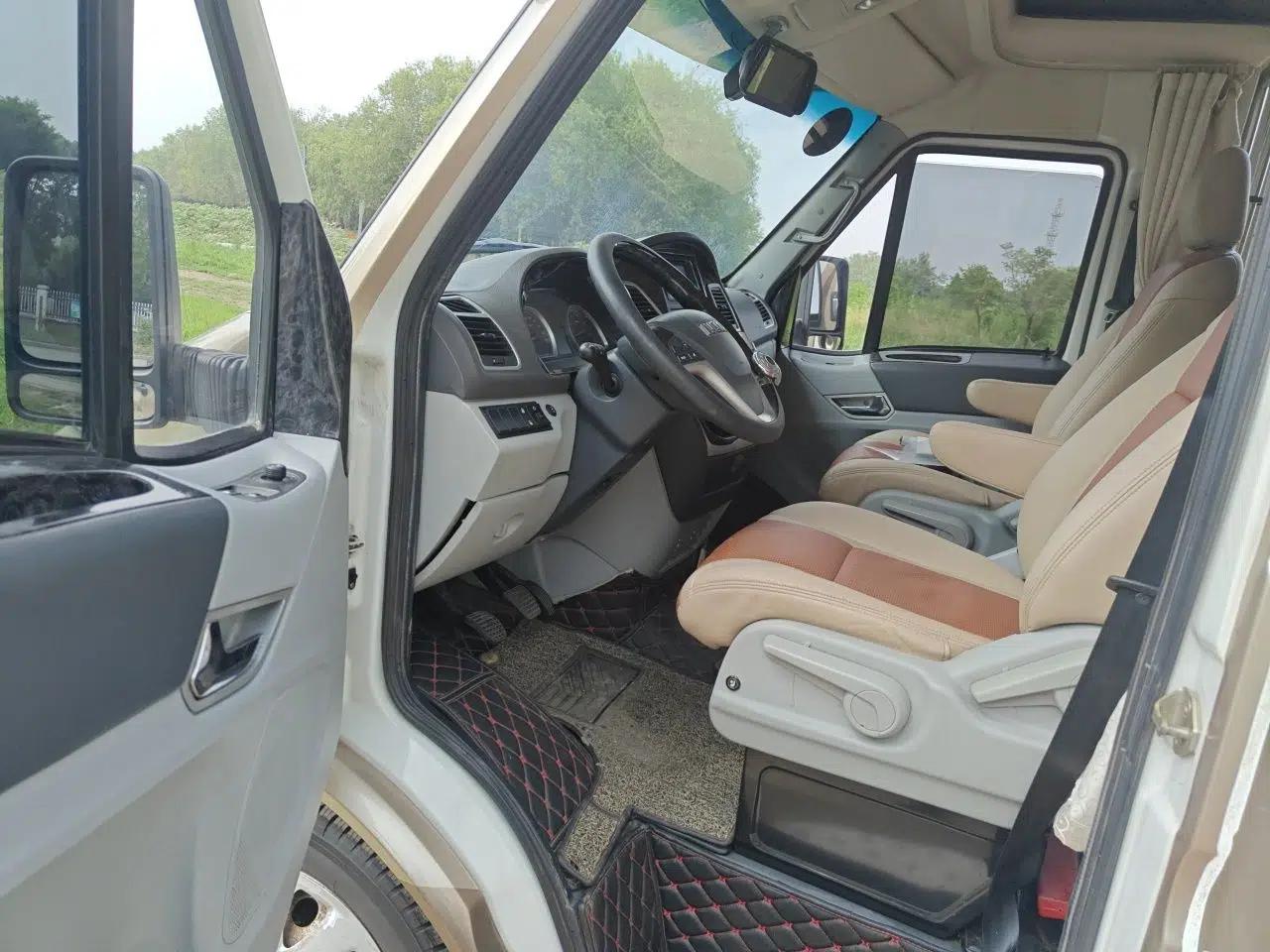 Iveco Power Daily 2017 Karenbinwei Compact Dedicated Passenger Van, 3.0L Manual, 4 Seats — миниатюра 16