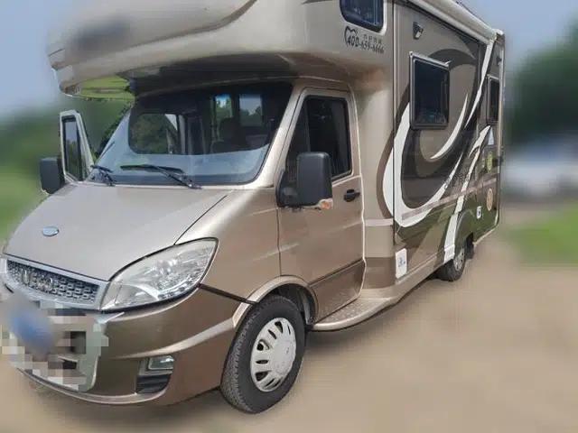 Iveco Power Daily 2017 Karenbinwei Compact Dedicated Passenger Van, 3.0L Manual, 4 Seats