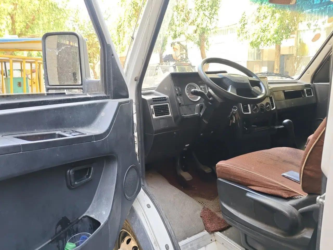 Iveco Daily 2022 2.5T A37 M1 Passenger Van 5-9 Seats Long Wheelbase Mid-Roof Design Dual Tires Side Sliding Doors — миниатюра 16