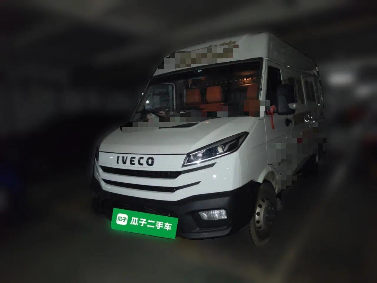Iveco Daily 2023 Iveco Deway, manual, 3 seats, 2.5T, dual rear tires, diesel — миниатюра 1