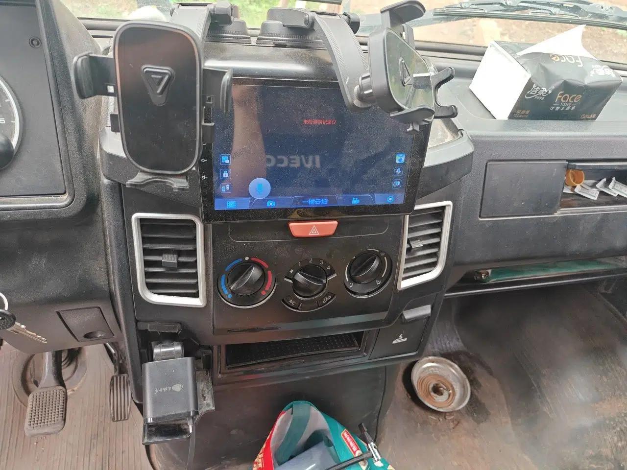 Iveco Daily 2020 2.8T V40 Cargo Van with Dual Tires Mid-Roof Design 3 Seats China V Emission Standard — миниатюра 13