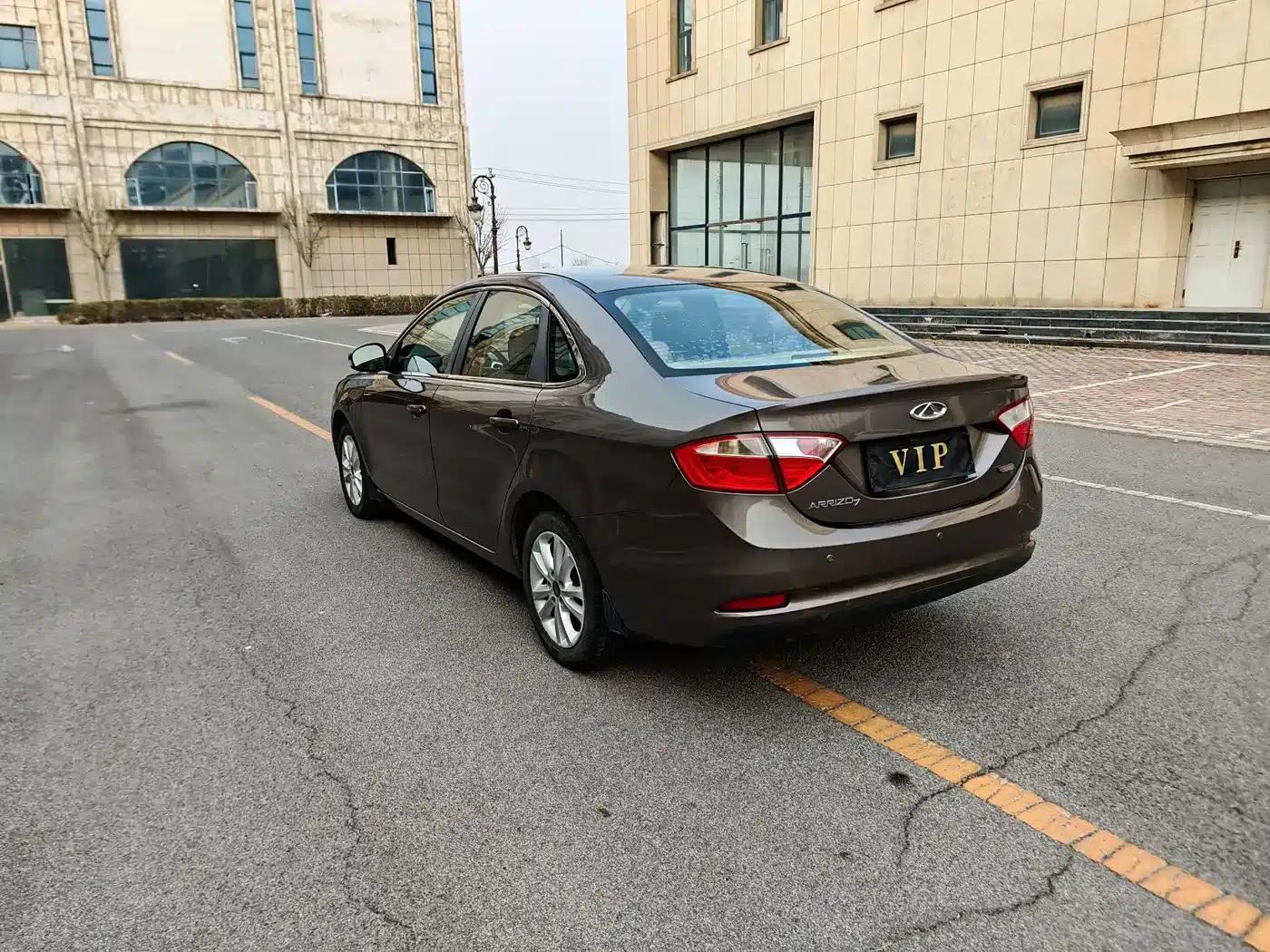 Chery Arrizo 7 2015 1.5T Manual Elite Edition — миниатюра 16