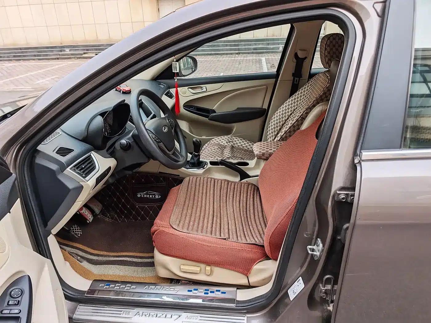 Chery Arrizo 7 2015 1.5T Manual Elite Edition — миниатюра 8