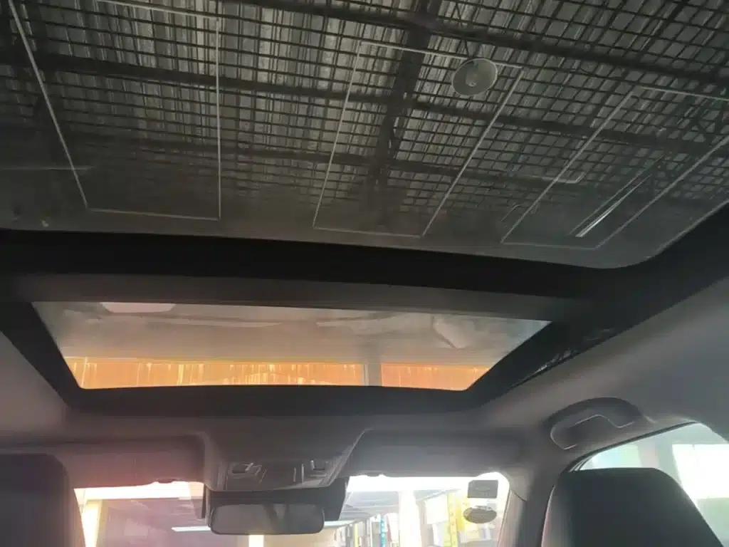 Venucia T60 2018 1.6L CVT Smart Edition (National V Emission Standard) — миниатюра 18