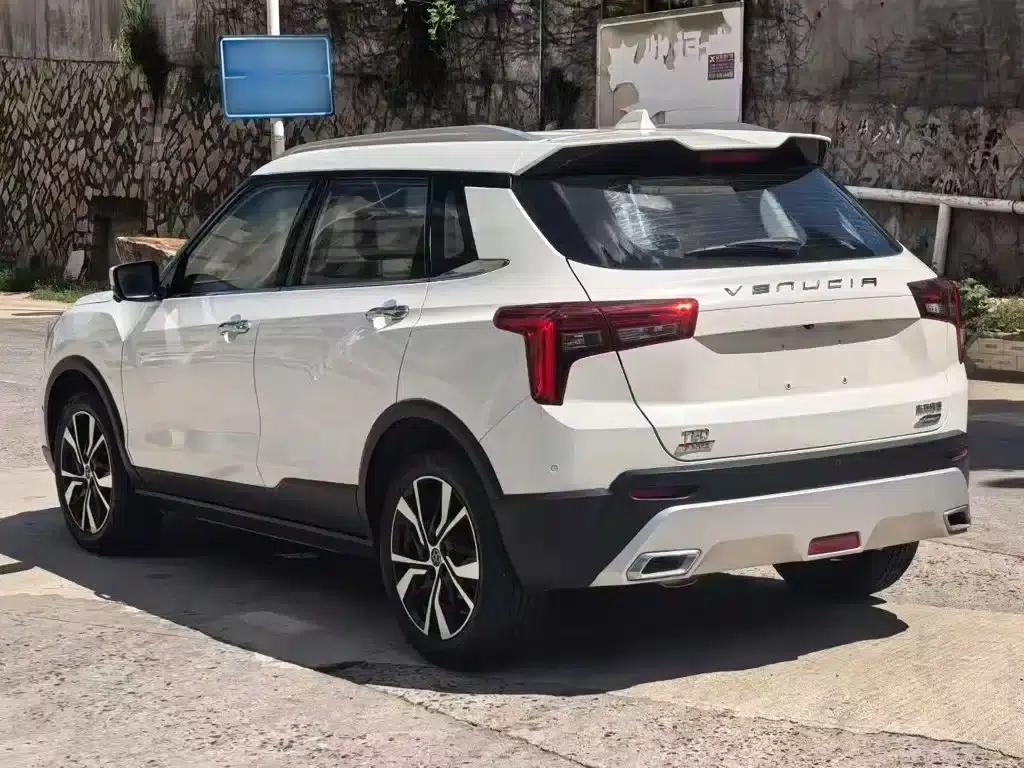 Venucia T60 2018 1.6L CVT Smart Edition (National V Emission Standard) — миниатюра 5