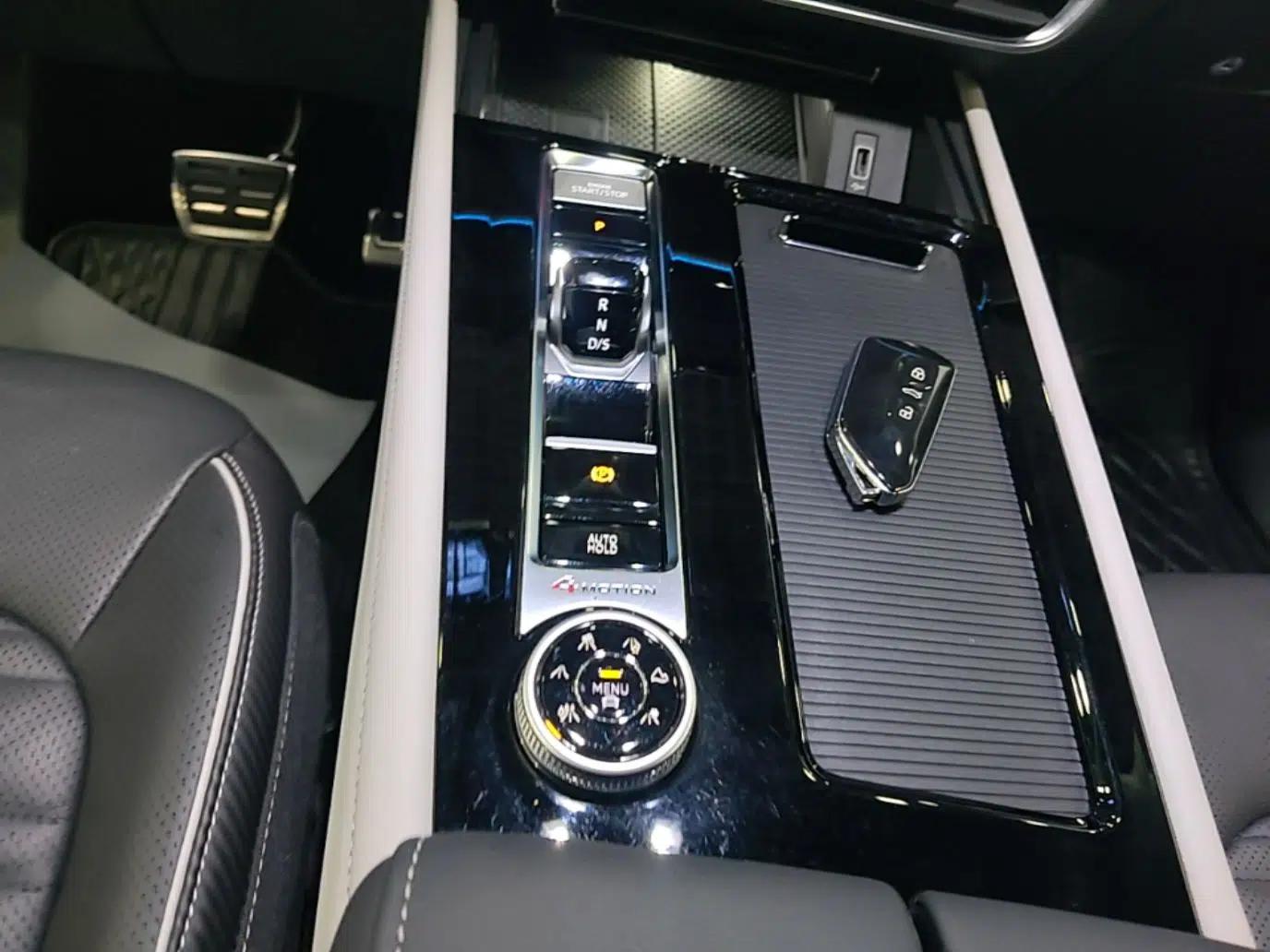 Volkswagen Teramont X 2022 530 V6 Four-Wheel Drive Prestige Flagship Edition — миниатюра 16