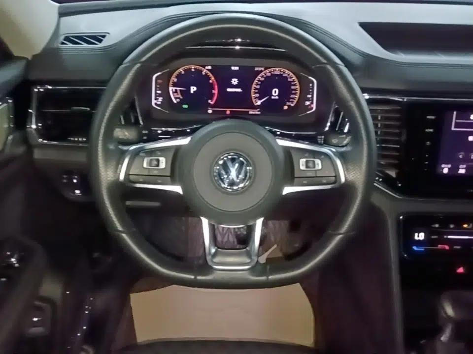 Volkswagen Teramont X 2020 Facelifted 330TSI Two-Wheel-Drive Luxury Edition — миниатюра 13