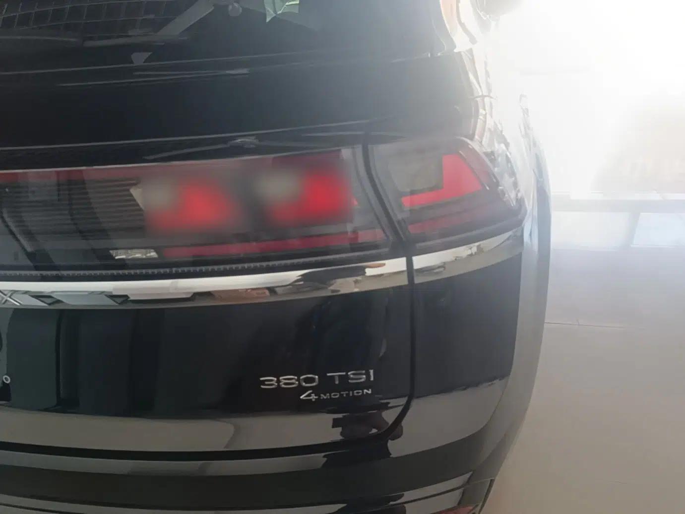 Volkswagen Teramont X 2024 380TSI All-Wheel Drive Longyao Edition — миниатюра 9