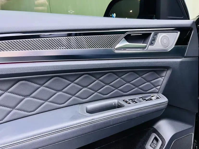 Volkswagen Teramont X 2020 330TSI Two-Wheel-Drive Prestige Luxury Edition — миниатюра 17
